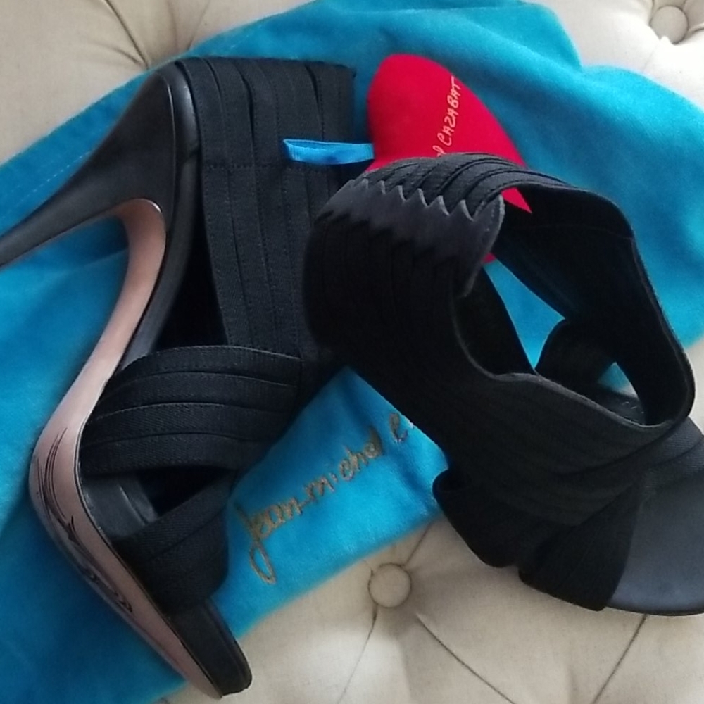 Shoes - Picture 6 of 9